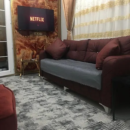 Bakirkoey Konaklama דירה